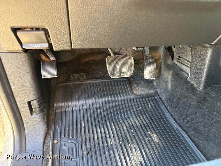 image for item EN8852 2014 Ford F150 XLT pickup truck