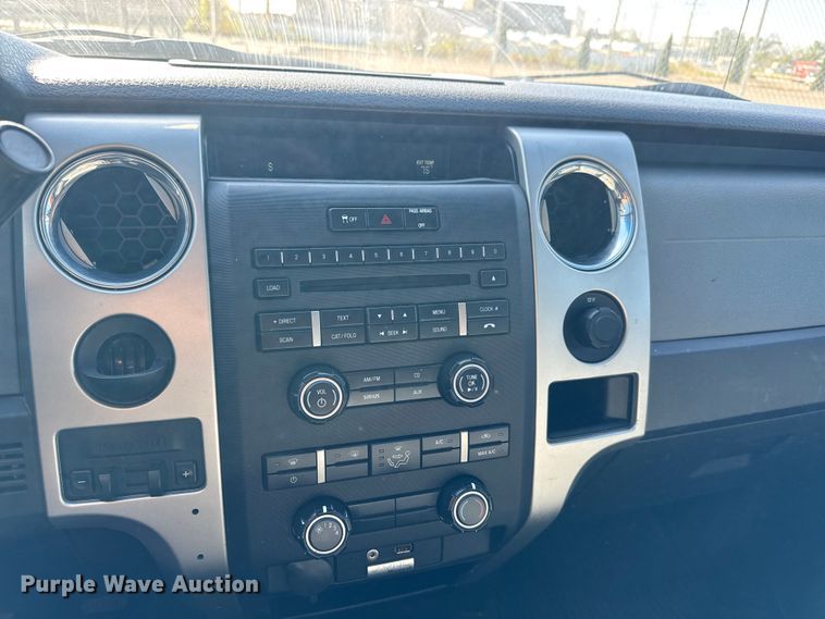 image for item EN8852 2014 Ford F150 XLT pickup truck