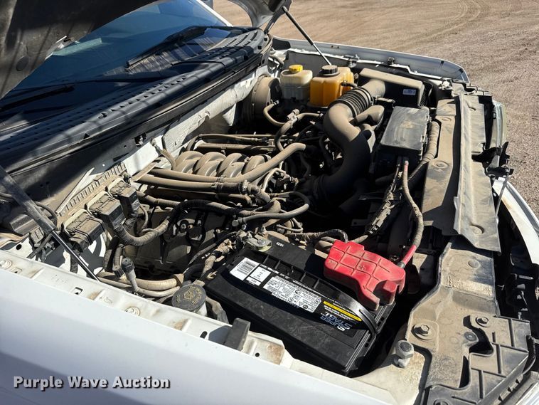 image for item EN8852 2014 Ford F150 XLT pickup truck