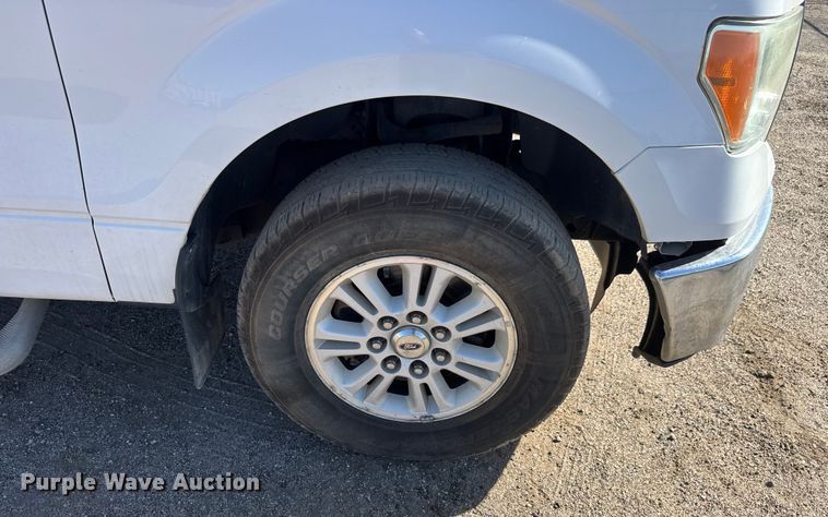 image for item EN8852 2014 Ford F150 XLT pickup truck