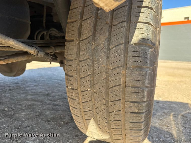 image for item EN8852 2014 Ford F150 XLT pickup truck