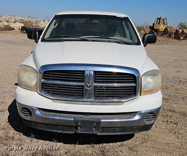 image for item EO4718 2006 Dodge Ram 1500 pickup truck