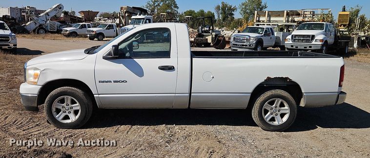 image for item EO4718 2006 Dodge Ram 1500 pickup truck