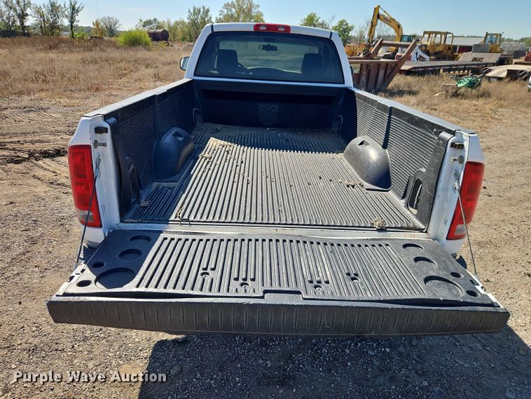 image for item EO4718 2006 Dodge Ram 1500 pickup truck