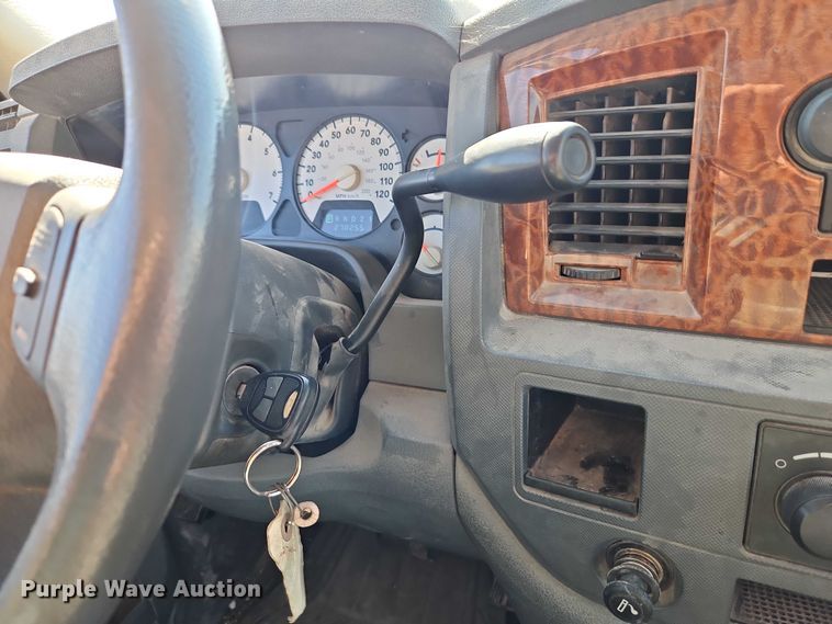 image for item EO4718 2006 Dodge Ram 1500 pickup truck