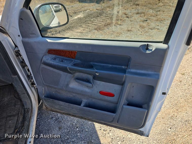 image for item EO4718 2006 Dodge Ram 1500 pickup truck