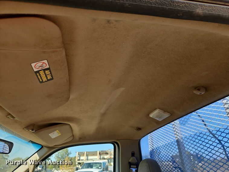 image for item EO4719 2001 Ford F450 Super Duty utility / service truck