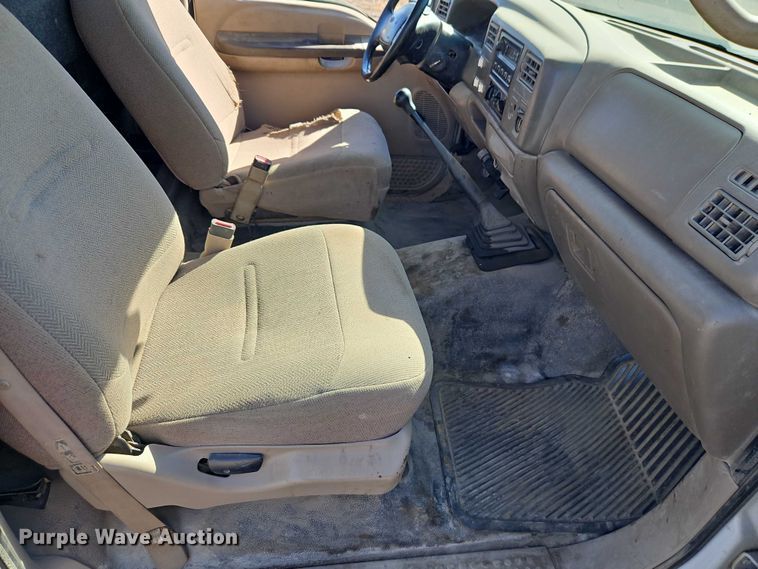 image for item EO4719 2001 Ford F450 Super Duty utility / service truck