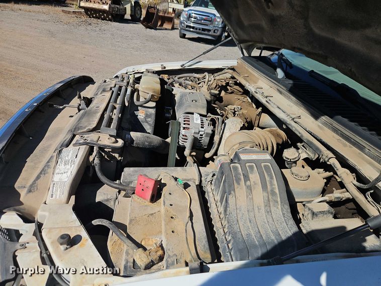 image for item EO4719 2001 Ford F450 Super Duty utility / service truck