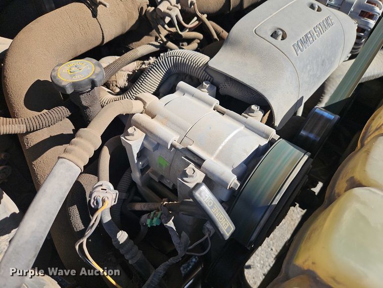 image for item EO4719 2001 Ford F450 Super Duty utility / service truck