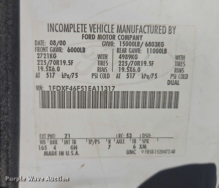 image for item EO4719 2001 Ford F450 Super Duty utility / service truck