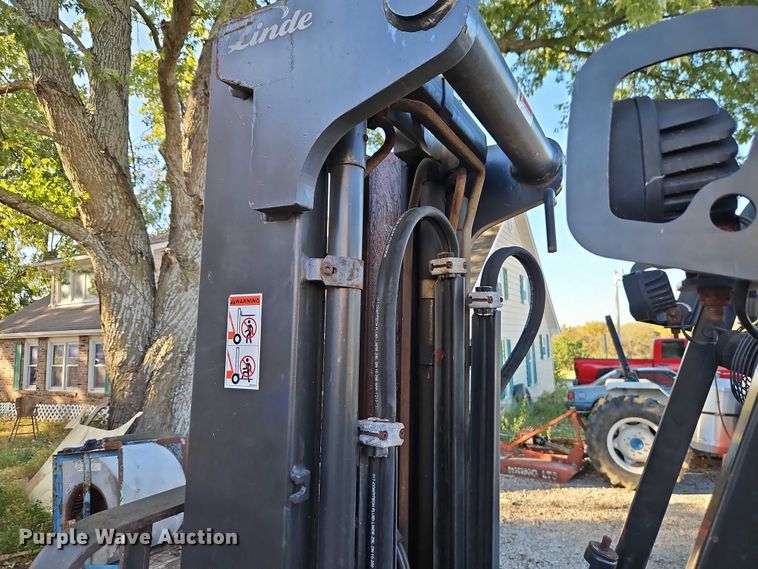 image for item EO4723 Linde H30CT forklift