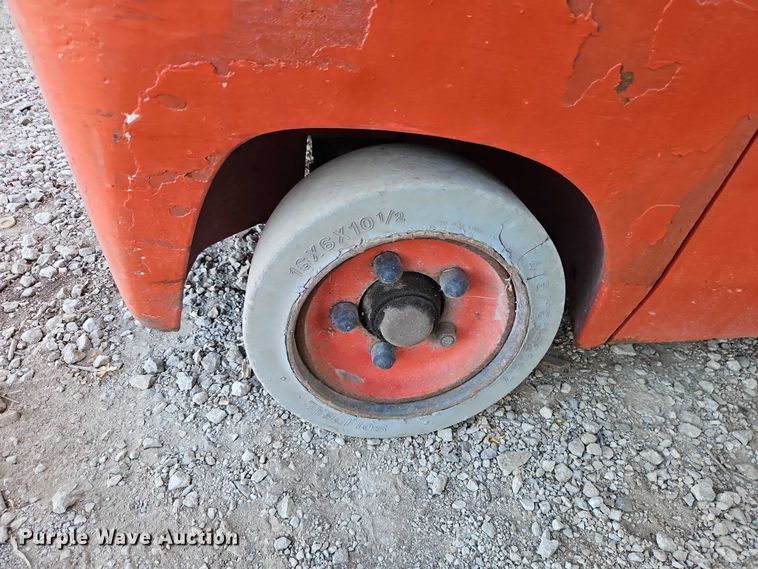 image for item EO4723 Linde H30CT forklift