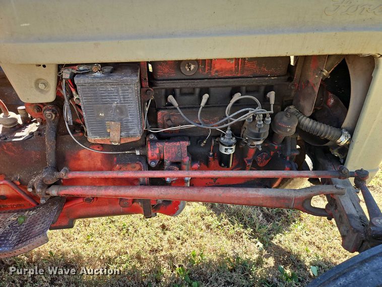 image for item EO4735 Ford 600 Tractor with Brush Mower
