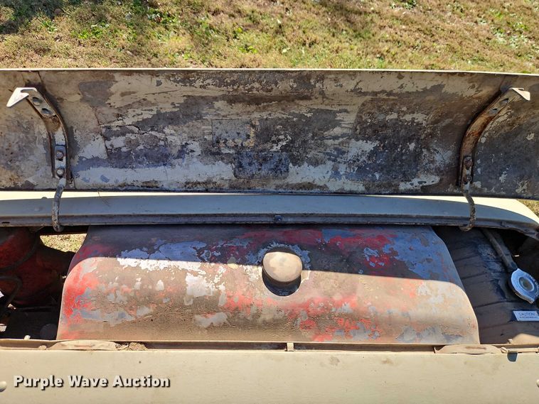 image for item EO4735 Ford 600 Tractor with Brush Mower