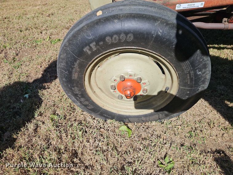 image for item EO4735 Ford 600 Tractor with Brush Mower