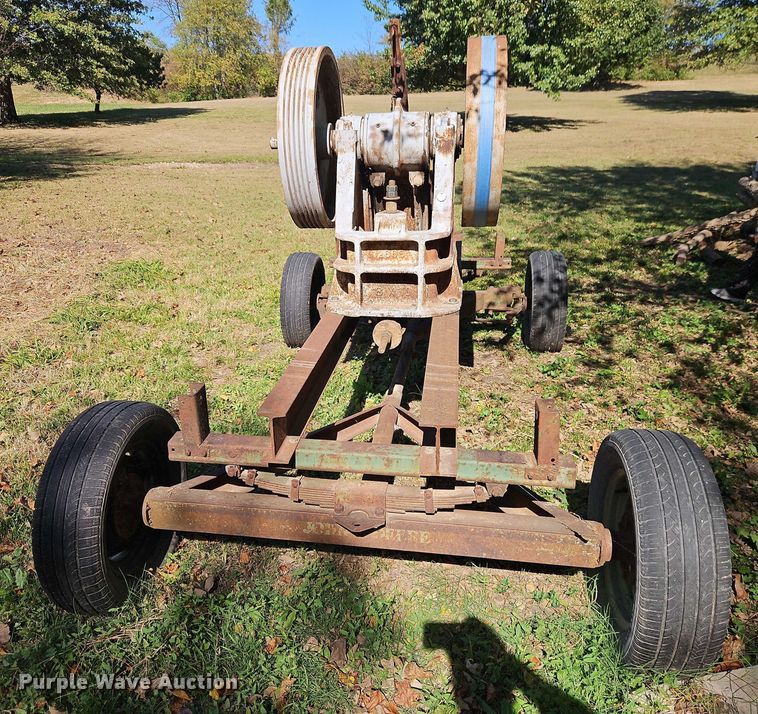 image for item EO4736 Deco 8x10 rock crusher