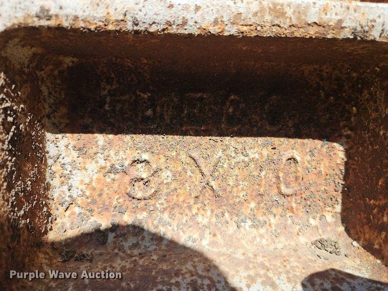 image for item EO4736 Deco 8x10 rock crusher