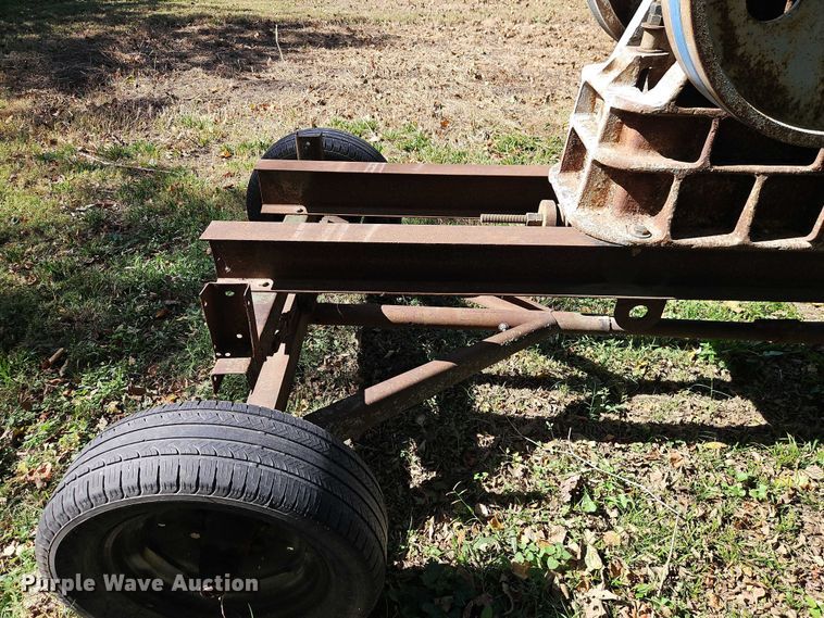 image for item EO4736 Deco 8x10 rock crusher