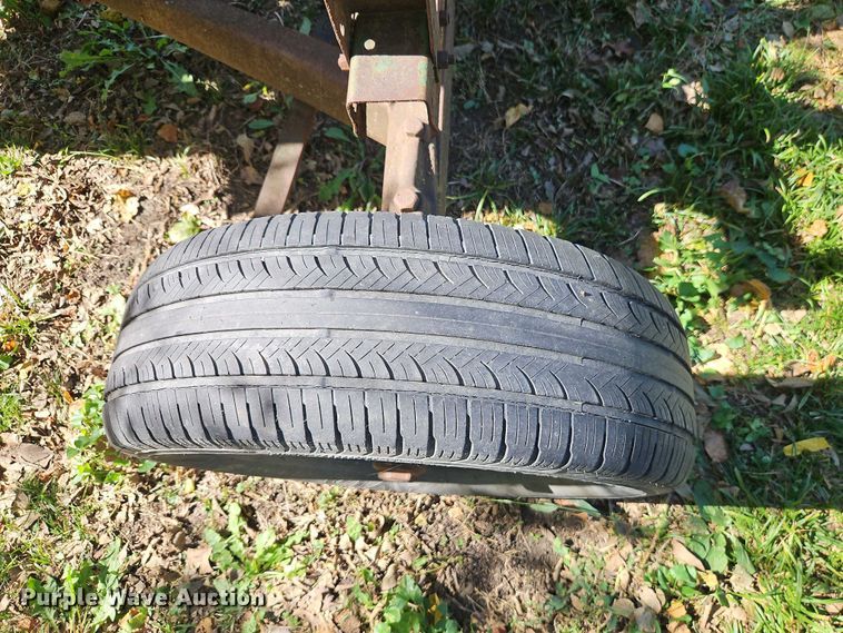 image for item EO4736 Deco 8x10 rock crusher