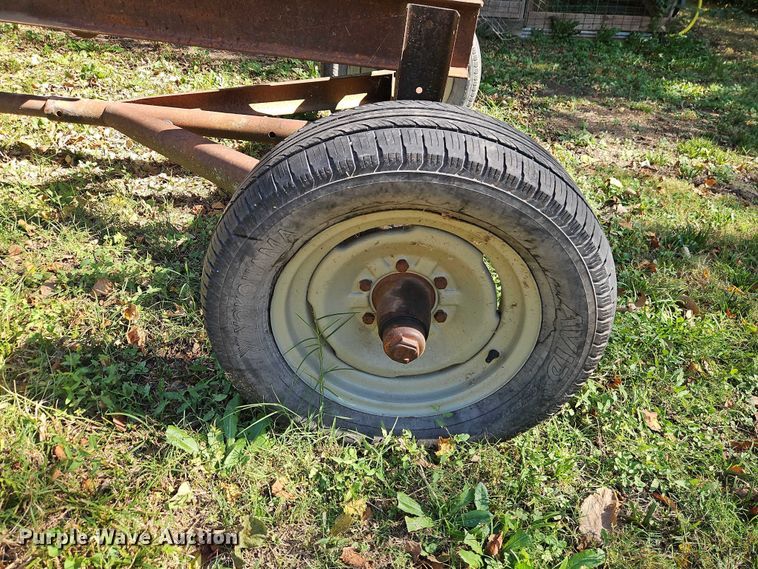 image for item EO4736 Deco 8x10 rock crusher