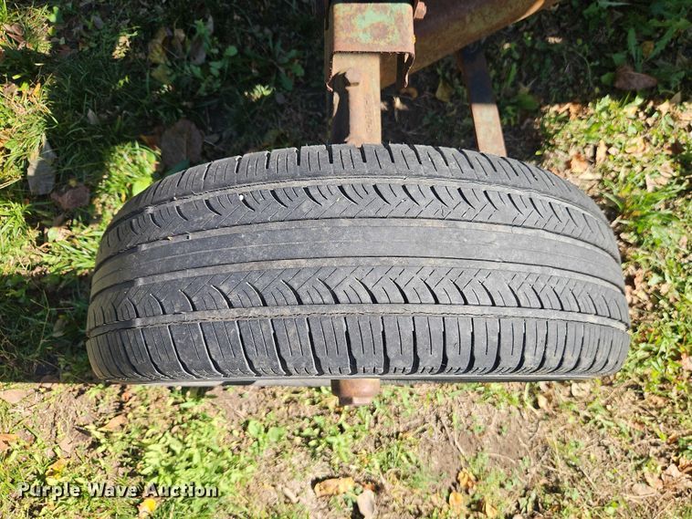 image for item EO4736 Deco 8x10 rock crusher