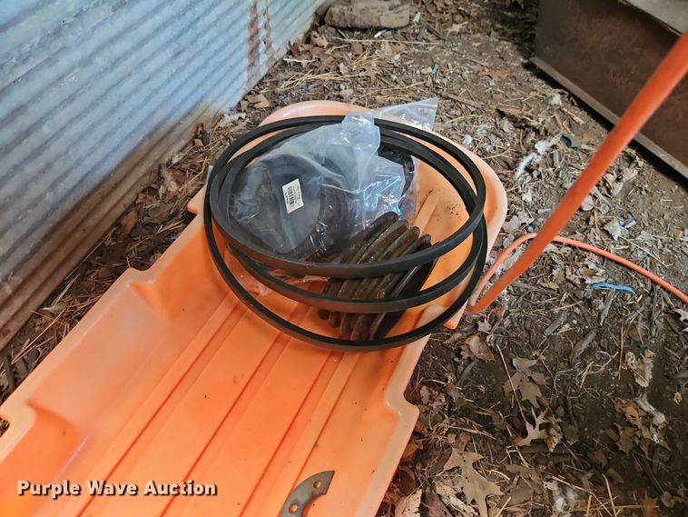 image for item EO4736 Deco 8x10 rock crusher