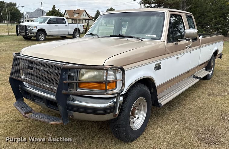 image for item EP0718 1997 Ford F250 SuperCab pickup truck