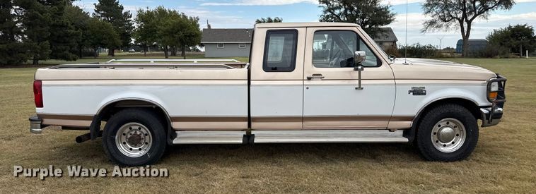 image for item EP0718 1997 Ford F250 SuperCab pickup truck