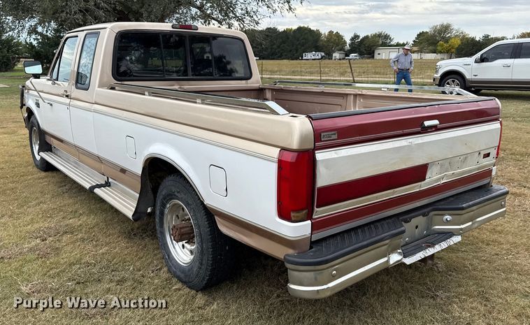 image for item EP0718 1997 Ford F250 SuperCab pickup truck
