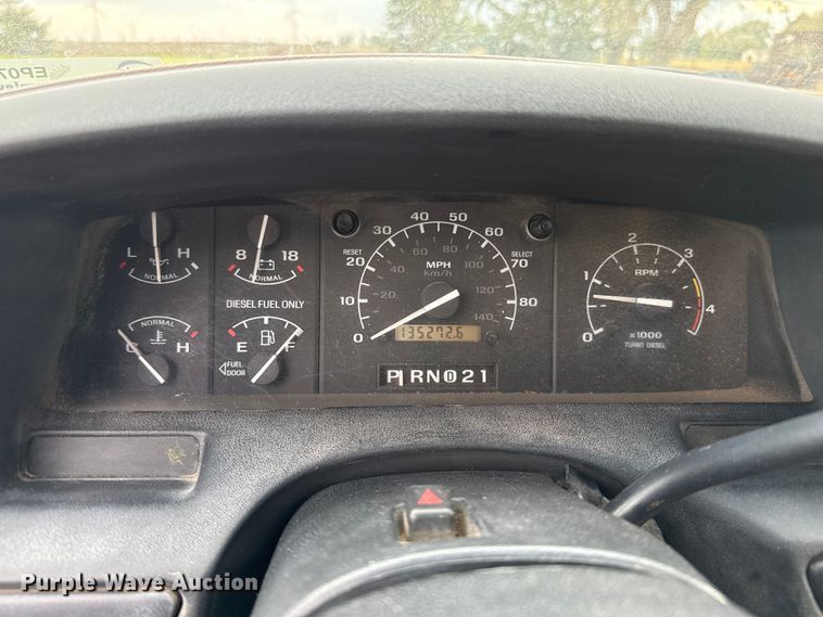 image for item EP0718 1997 Ford F250 SuperCab pickup truck