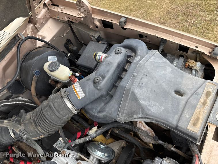 image for item EP0718 1997 Ford F250 SuperCab pickup truck