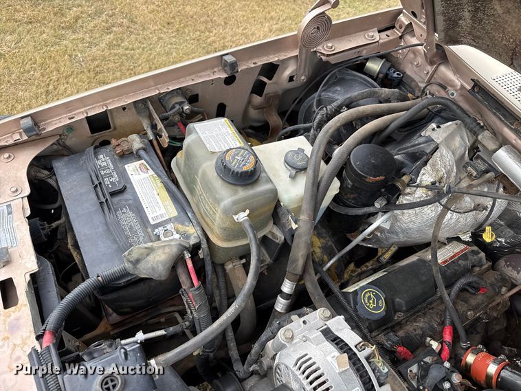 image for item EP0718 1997 Ford F250 SuperCab pickup truck