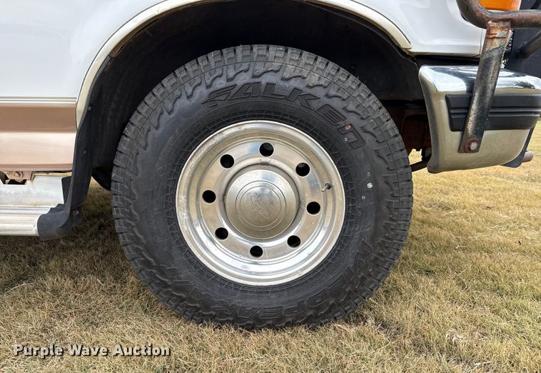 image for item EP0718 1997 Ford F250 SuperCab pickup truck