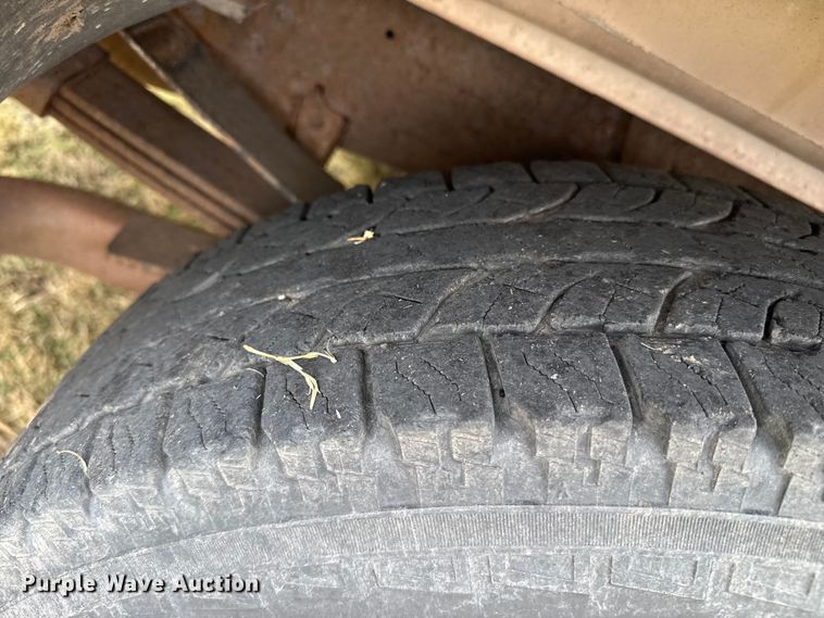 image for item EP0718 1997 Ford F250 SuperCab pickup truck