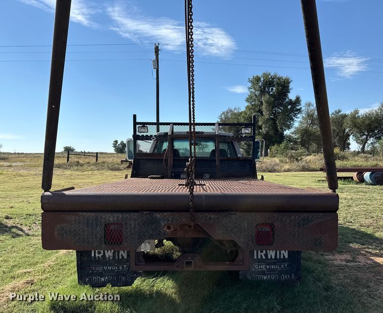 image for item EP0726 1996 Chevrolet C3500 winch truck