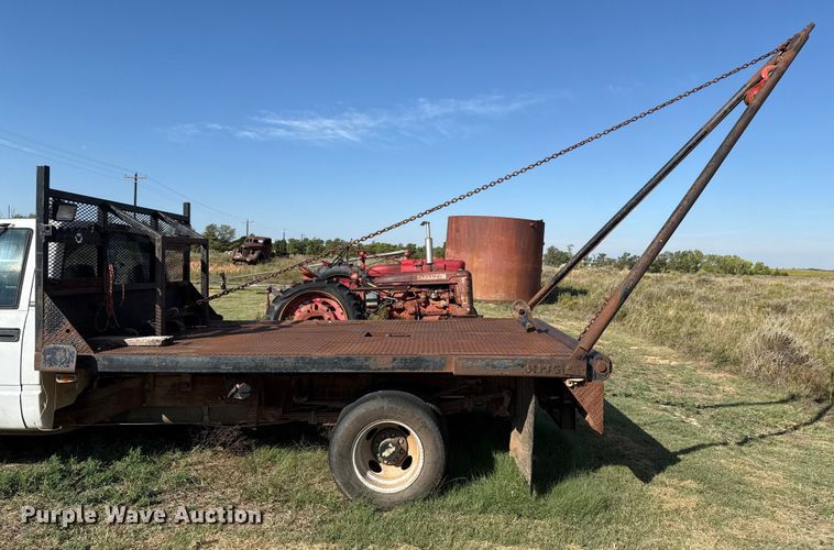 image for item EP0726 1996 Chevrolet C3500 winch truck