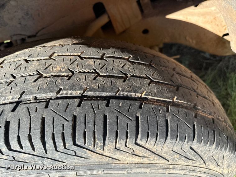 image for item EP0726 1996 Chevrolet C3500 winch truck