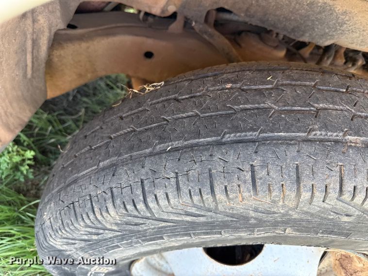 image for item EP0726 1996 Chevrolet C3500 winch truck