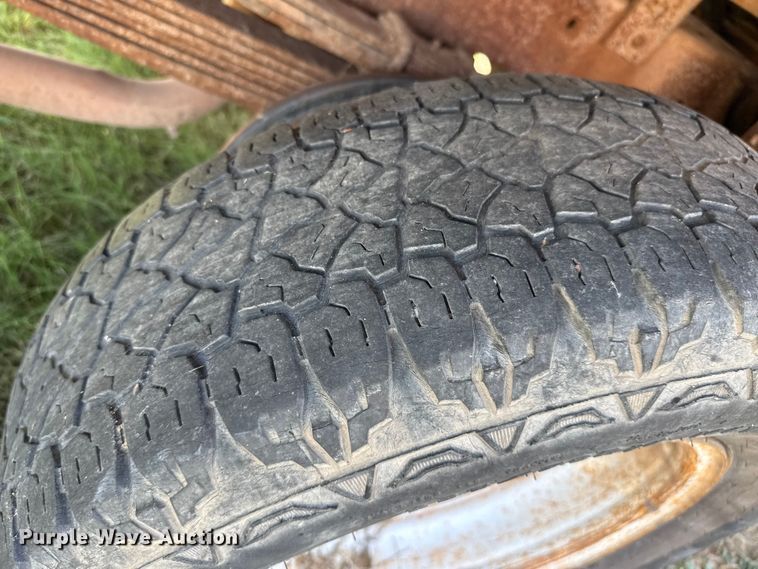 image for item EP0726 1996 Chevrolet C3500 winch truck