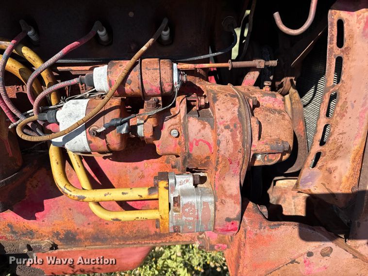 image for item EP0727 1951 International Harvester Super C tractor