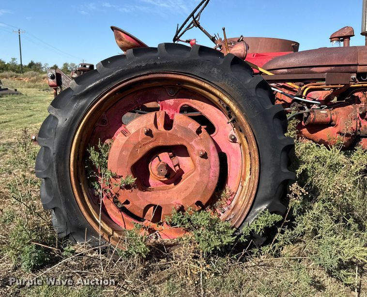 image for item EP0727 1951 International Harvester Super C tractor