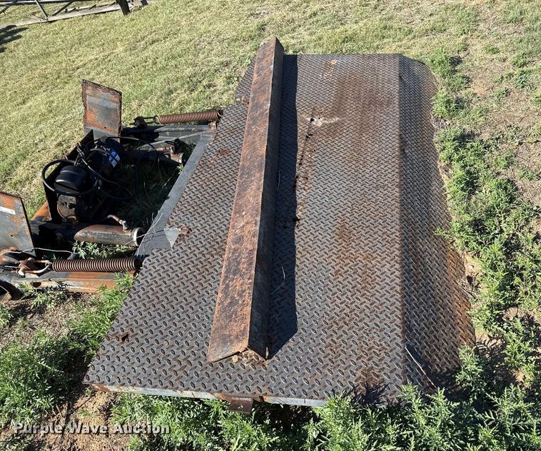 image for item EP0729 Theiman WT 2030 end gate lift