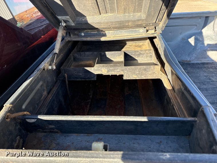 image for item EP0746 1995 Ford F350 Crew Cab pickup truck