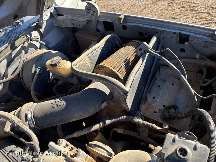 image for item EP0746 1995 Ford F350 Crew Cab pickup truck