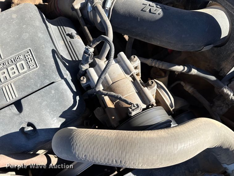 image for item EP0746 1995 Ford F350 Crew Cab pickup truck