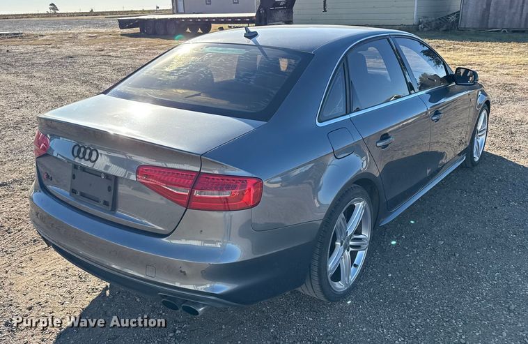 image for item EP0747 2013 Audi S4 