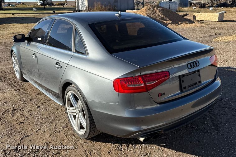 image for item EP0747 2013 Audi S4 