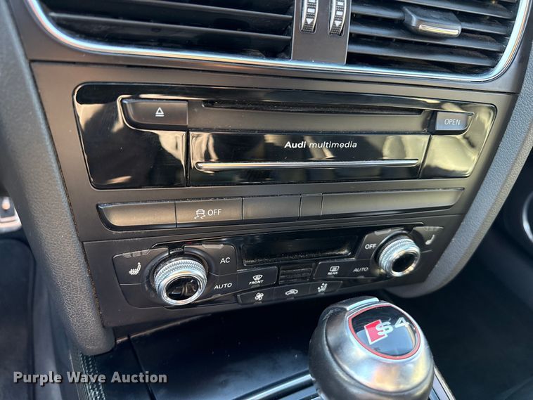 image for item EP0747 2013 Audi S4 