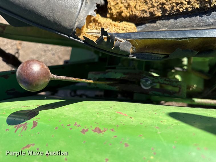 image for item EP0748 John Deere 750 tractor